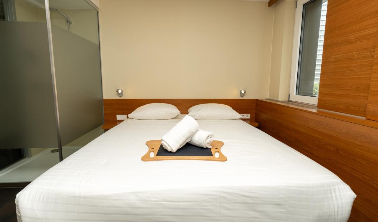 Hotel Duesseldorfer Hof Frankfurt am Main ภายนอก รูปภาพ